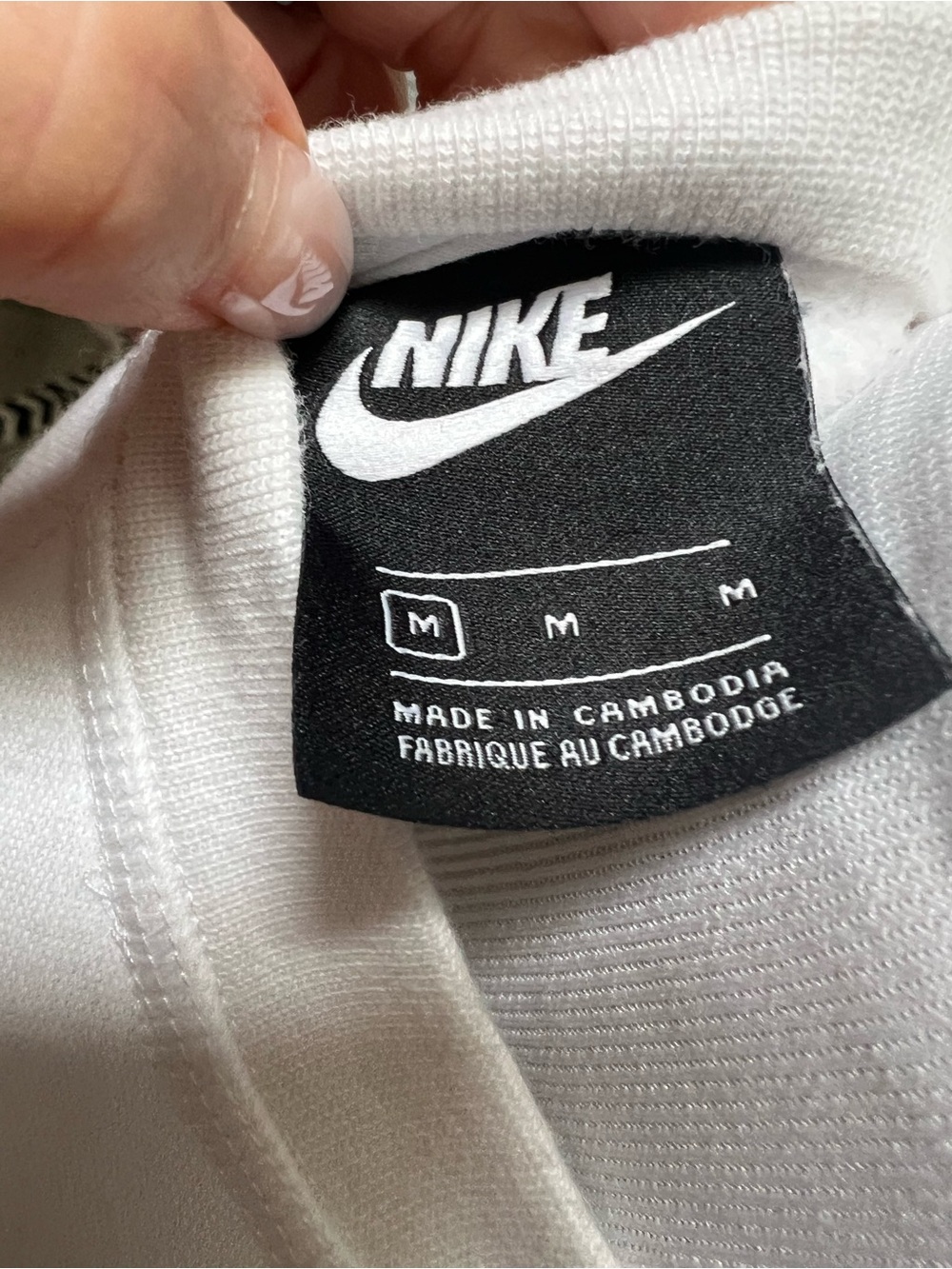 Nike Oversized Big Swoosh Crop Crewneck Sweatshirt Women’s Medium M White Black - Picture 3 of 3